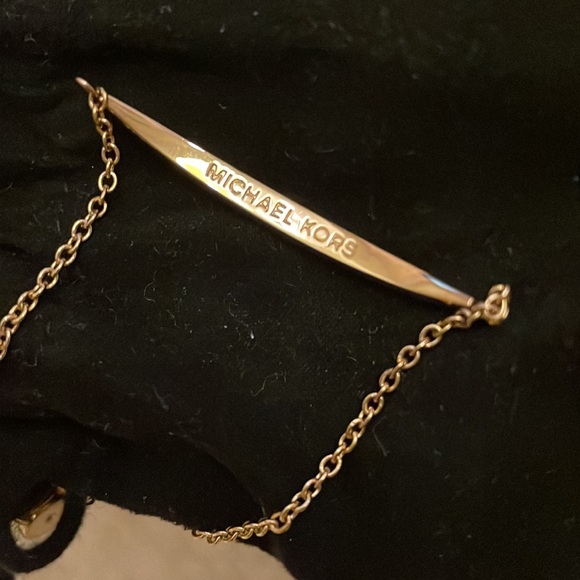 Michael Kors bracelet and ring set - Picture 3 of 4